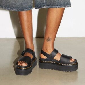 Dr. Martens Voss Quad Black Leather Platform Sandals